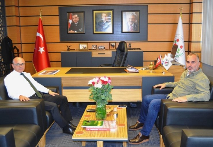 Karamürsel Belediye Başkanı Yıldırım’dan Oral’a Ziyaret