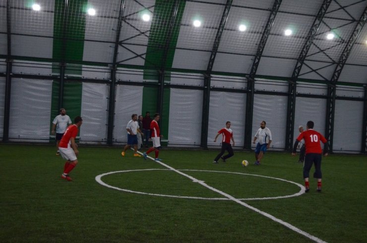 Adilcevaz’da Kurumlar Arası Futbol Turnuvası