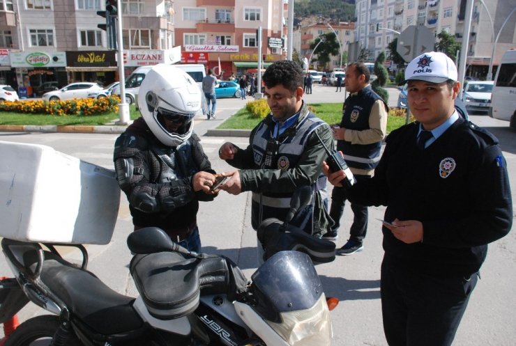 50 Motosiklet Sürücüsüne 31 Bin Lira Ceza Kesildi