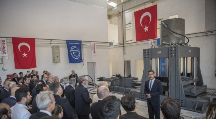 Anadolu Üniversitesi Sismik İzolatörü Test Merkezi’nin Tanıtımı Yapıldı