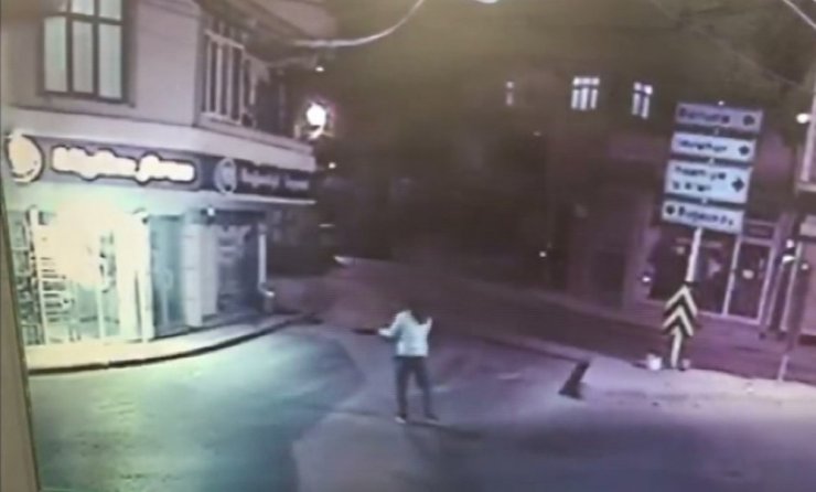 Arnavutköy’de Pompalı Tüfekli Saldırgan Dehşet Saçtı