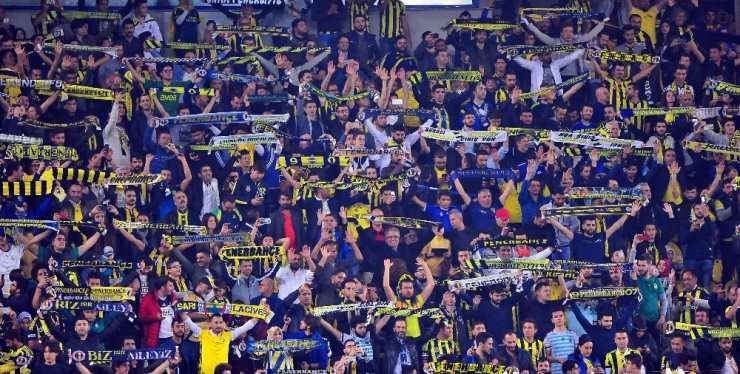 Süper Lig: Fenerbahçe: 2 - E.y. Malatyaspor: 0 (Maç Devam Ediyor)