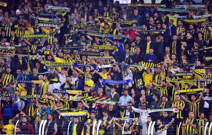 Süper Lig: Fenerbahçe: 2 - E.y. Malatyaspor: 0 (Maç Devam Ediyor)