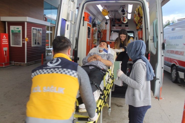 Bursa-ankara Karayolunda 2 Ayrı Kaza: 5 Yaralı