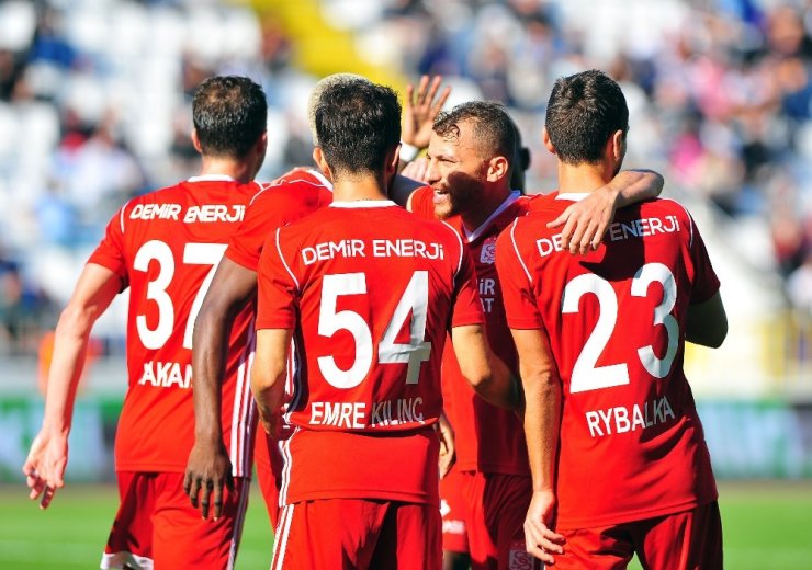 Süper Lig: Kasımpaşa: 2 - Demir Grup Sivasspor: 3 (Maç Sonucu)