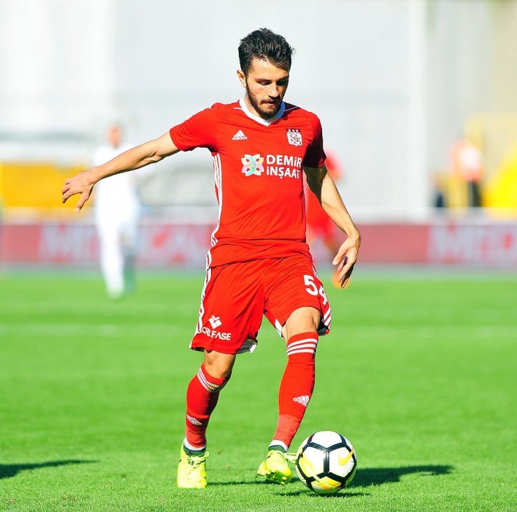 Süper Lig: Kasımpaşa: 2 - Demir Grup Sivasspor: 3 (Maç Sonucu)