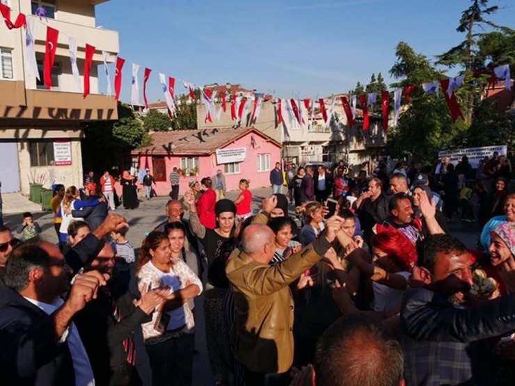 Başkan Hasan Akgün, Roman Vatandaşlara Yerinde Kentsel Dönüşümü Anlattı