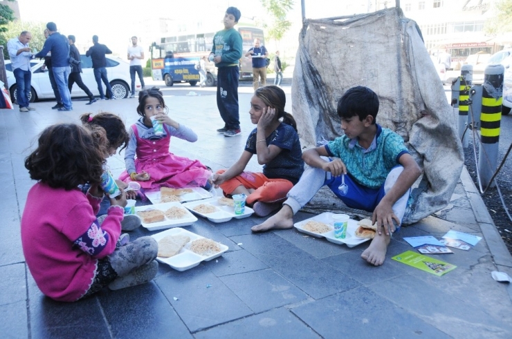 Dünya Gıda Gününe Çalışan Çocuklar Damga Vurdu