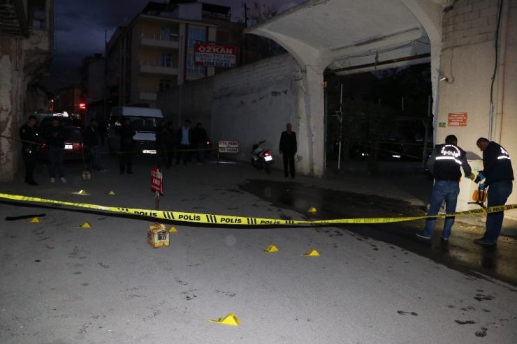 Malatya’da Otoparkta Silahlı Kavga: 1 Yaralı