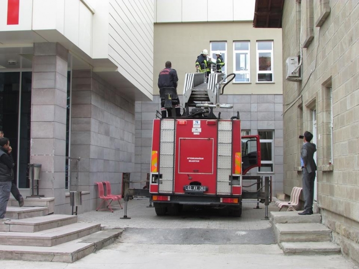 Sandıklı Devlet Hastanesinde Yangın Tatbikatı Yapıldı
