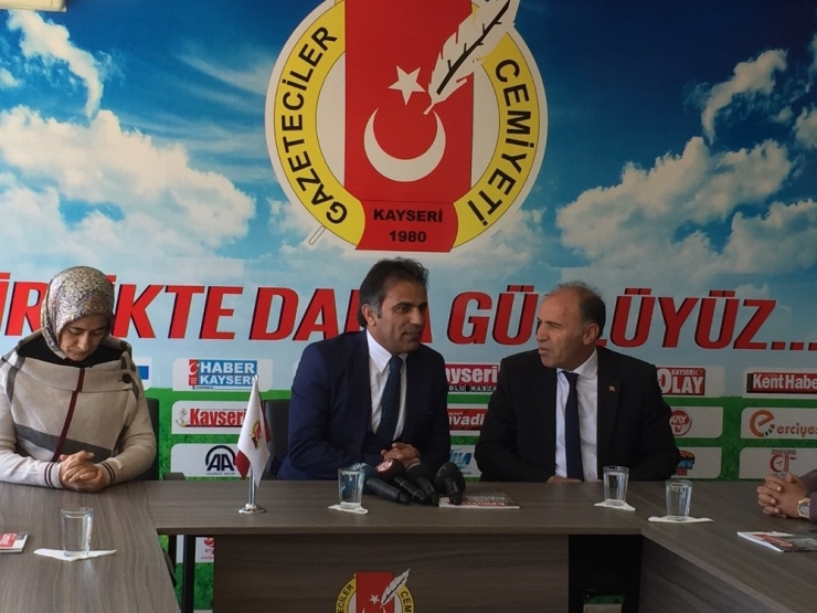 Ak Parti Kocasinan İlçe Yönetimi Kayseri Gazeteciler Cemiyetini Ziyaret Etti
