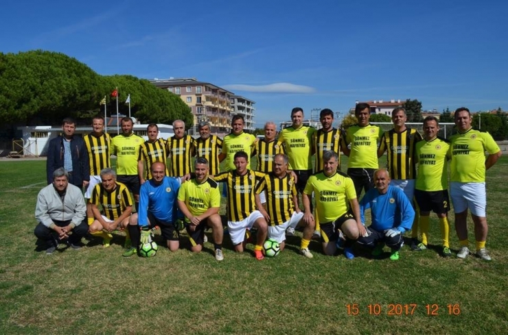 Gömeç’te Amatör Spor Haftası’na Özel Futbol Maçı