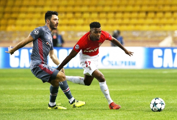 Uefa Şampiyonlar Ligi: Monaco: 1 - Beşiktaş: 1 (İlk Yarı)