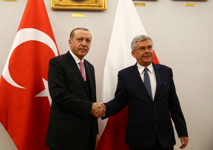 Cumhurbaşkanı Erdoğan, Karczewski İle Görüştü