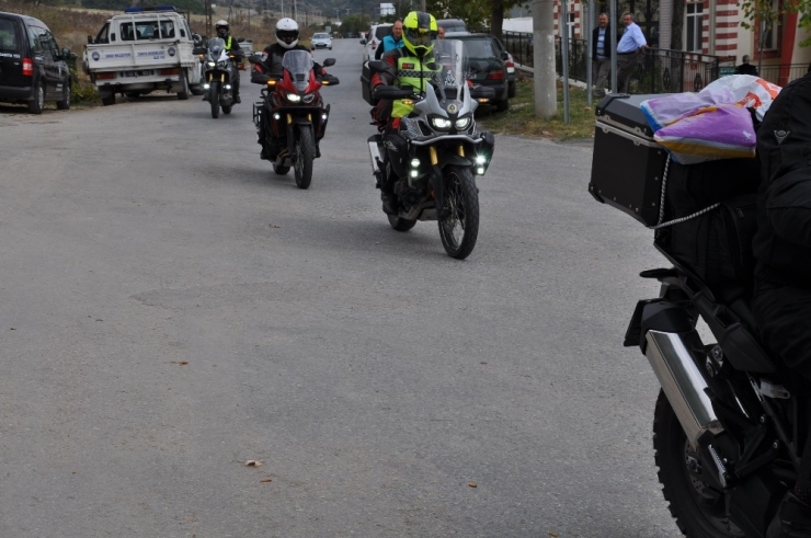 Motorsiklet Tutkunları Gölcük Yörük Yaylası’nda Buluştu