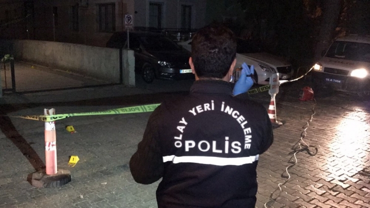 İzmir’de Sokak Ortasında Cinayet