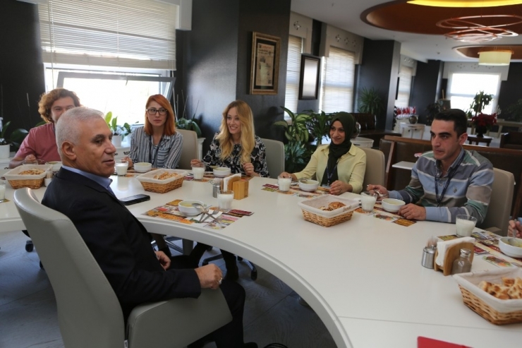 Başkan Bozbey Çalışanlarla Öğle Yemeğinde Buluştu
