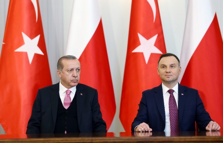Polonya Ve Türkiye Arasında 5 Anlaşma İmzalandı