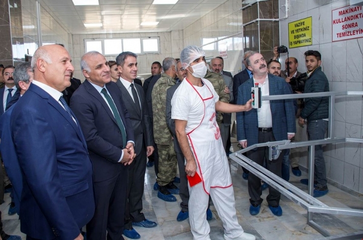 Van Açık Ceza İnfaz Kurumu İş Yurdu Atölyeleri Hizmete Açıldı