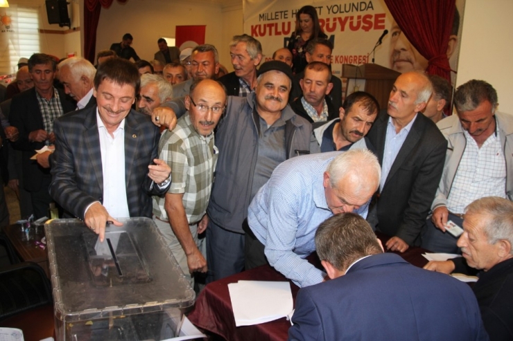 Ahmet Özoğul, Ak Parti Domaniç İlçe Başkanlığı Görevine Seçildi