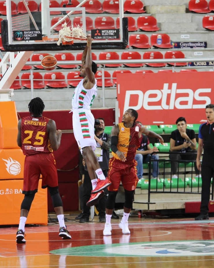 Tahincioğlu Basketbol Süper Ligi: Pınar Karşıyaka: 75 - Galatasaray Odeabank: 91