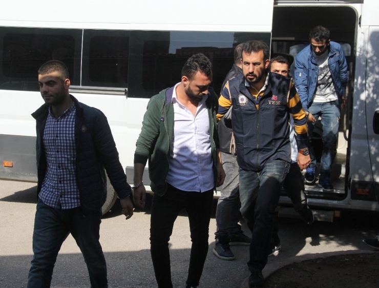 Pkk Operasyonunda Gözaltına Alınan 7 Kişi Adli Kontrol Şartıyla Serbest Bırakıldı