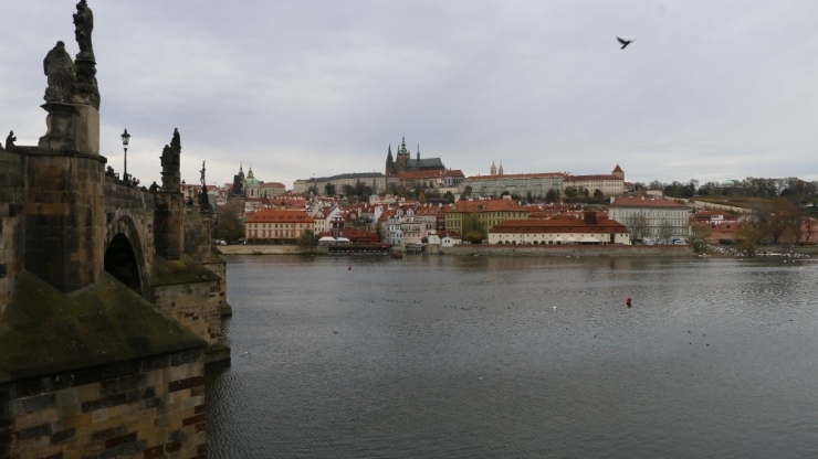Çek Cumhuriyeti’nin Kral Köprüsü 700 Senelik Tarih Taşıyor