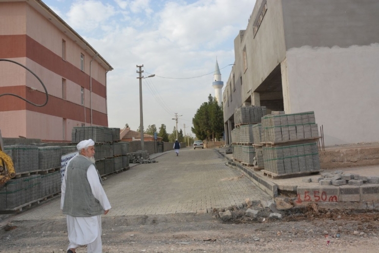 Sınırın Sıfır Noktasındaki Özbek Halkına Yol Hizmeti