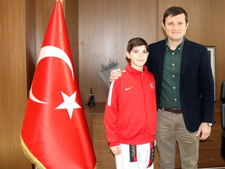 Milli Sporcu Alperen Ayaz, Çerkezköy’ü Balkan Şampiyonası’nda Temsil Edecek