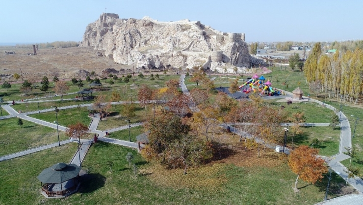Atatürk Kültür Parkı Yenilendi