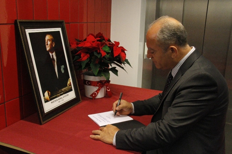 Atatürk, Ölümünün 79. Yıldönümünde Brüksel’de Anıldı