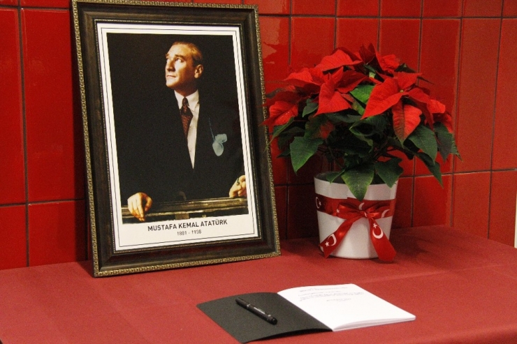 Atatürk, Ölümünün 79. Yıldönümünde Brüksel’de Anıldı