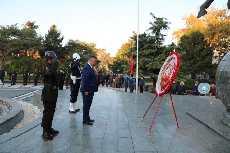 Ebediyete İntikalinin 79’uncu Yılında Atatürk Saygıyla Anıldı