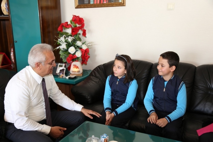 Fatih İlkokulu Öğrencilerinden Başkan Başsoy’a Ziyaret