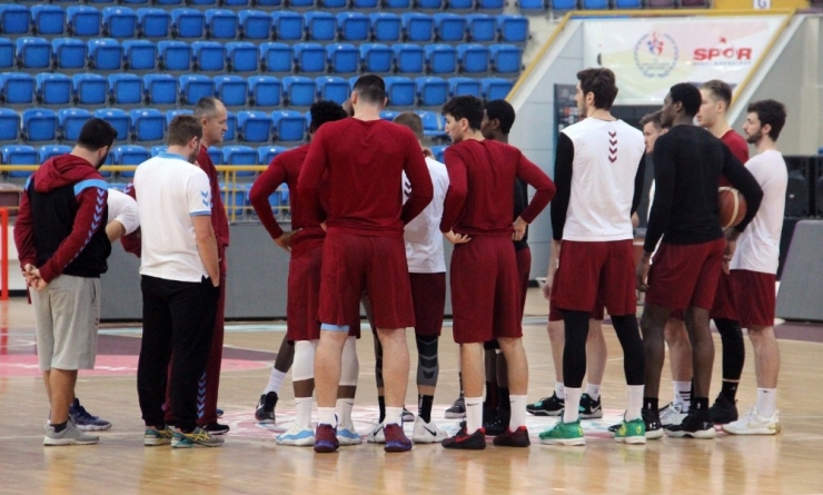 Trabzonspor Basketbol, Galatasaray’a Bileniyor
