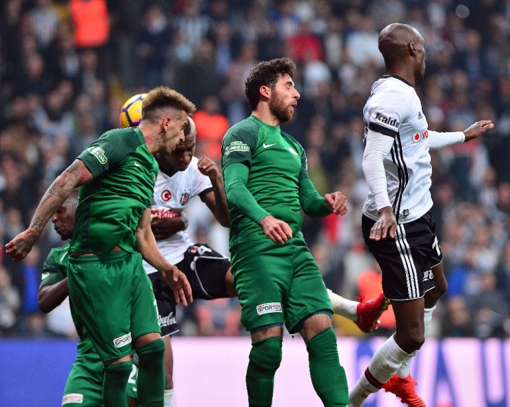 Süper Lig: Beşiktaş: 0 - Teleset Mobilya Akhisarspor: 0 (Maç Sonucu)