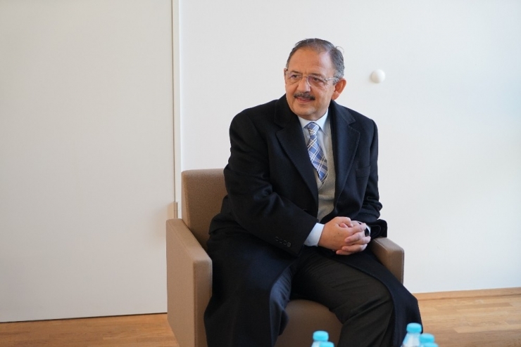 Çevre Ve Şehircilik Bakanı Mehmet Özhaseki Köln’de