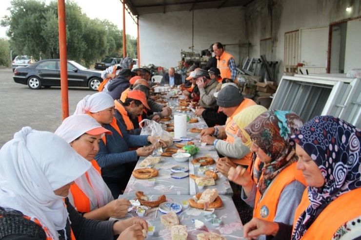 Başkan Ertürk, Çalışanları İle Kahvaltıda Buluştu