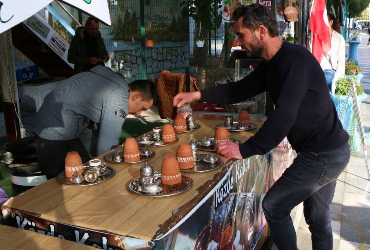Osmanlı Dibek Kahvesi İlgi Görüyor