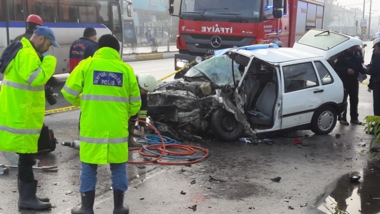Manisa’da Trafik Kazası: 1 Ölü, 2 Yaralı
