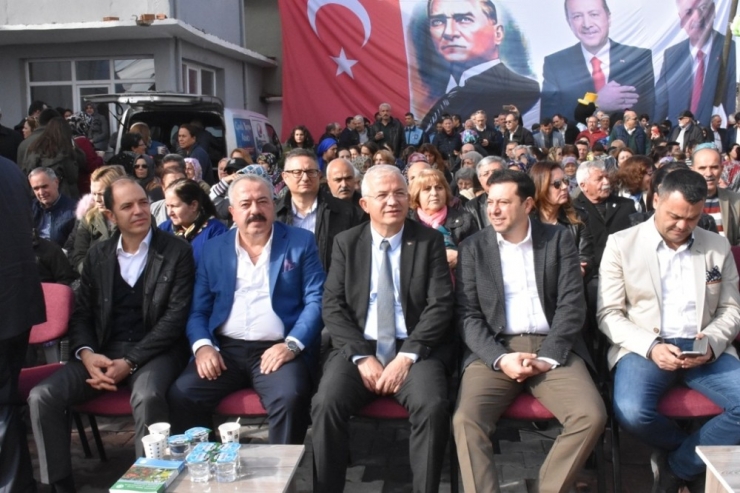 Torbalı Zeytin Ve Zeytinyağı Hasat Festivali Başladı