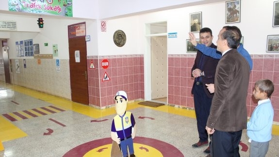 Mustafa Kemal İlkokulu’nda ’Trafik Eğitim Koridoru’ Açıldı
