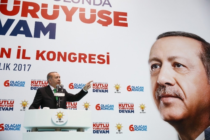 Erdoğan: " Bazı İş Adamlarının Varlıklarını Yurt Dışına Kaçırma Gibi Gayretleri Olduğunu Duyuyorum"