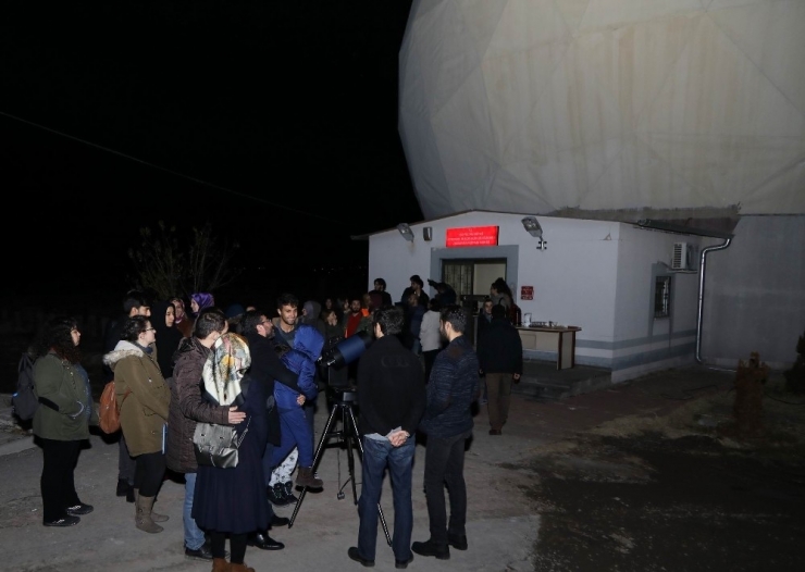 Erü’de Halka Açık Ay Gözlem Etkinliği Düzenlendi