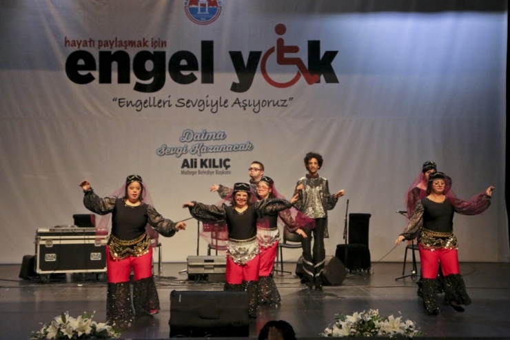 Engelliler Gönüllerince Eğlendi