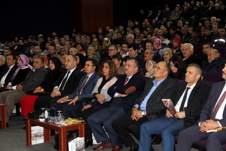 Ak Parti İstanbul Milletvekili Metin Külünk:
