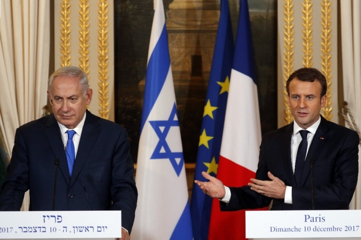 İsrail Başbakanı Netanyahu: "Mahmud Abbas Barış İstiyorsa Karşılıklı Oturup Konuşmayı Kabul Etmeli"
