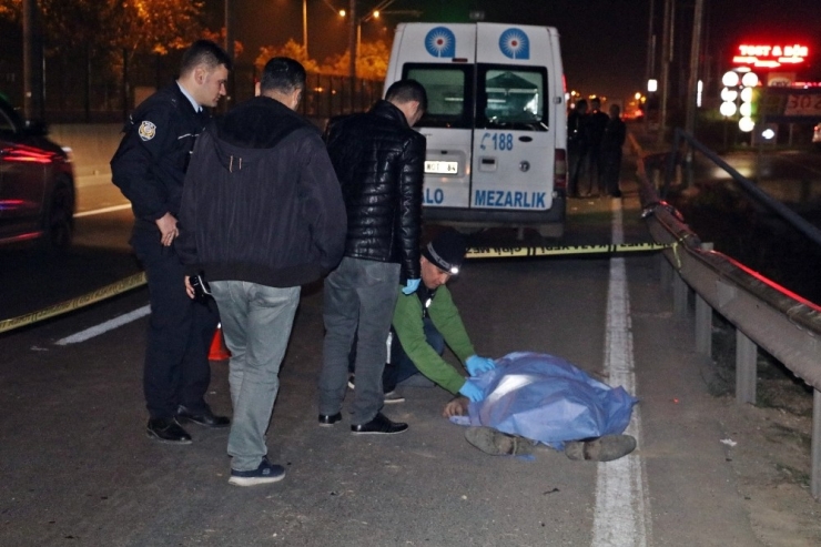 Antalya’da Trafik Kazası: 1 Ölü, 3 Yaralı