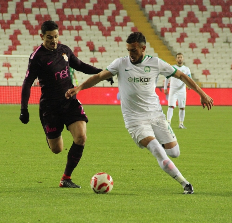 Ziraat Türkiye Kupası: Sivas Belediyespor: 1 - Galatasaray: 1 (İlk Yarı)