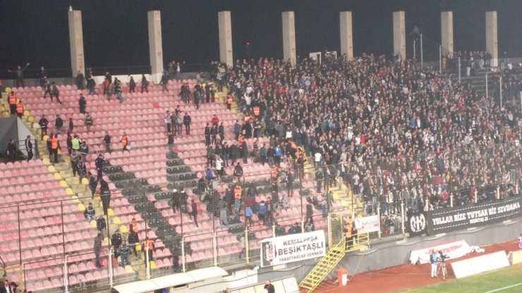 Manisaspor - Beşiktaş Maçında İlginç Anlar